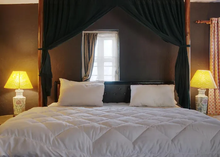 Guest house Noya, 18th Century Heritage *